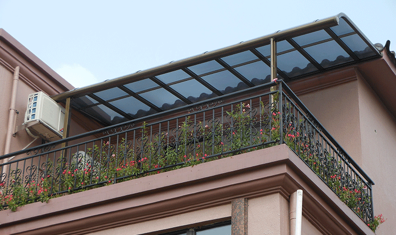 鋁合金車(chē)棚骨架相比傳統(tǒng)鋼結(jié)構(gòu)有什么優(yōu)勢(shì)?