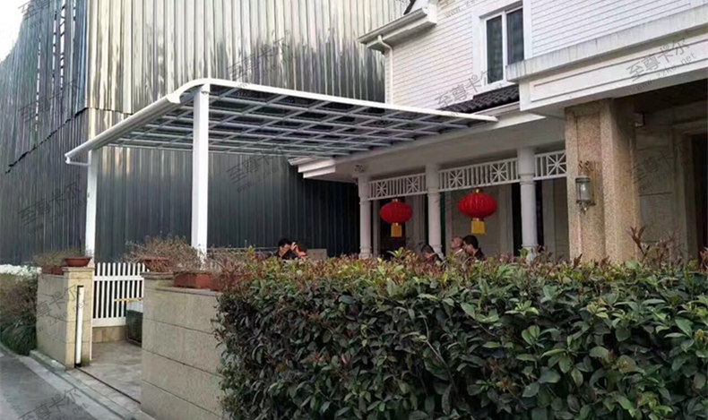 耐力板雨棚一般能用多久？要看耐力板質量_至尊卡爾