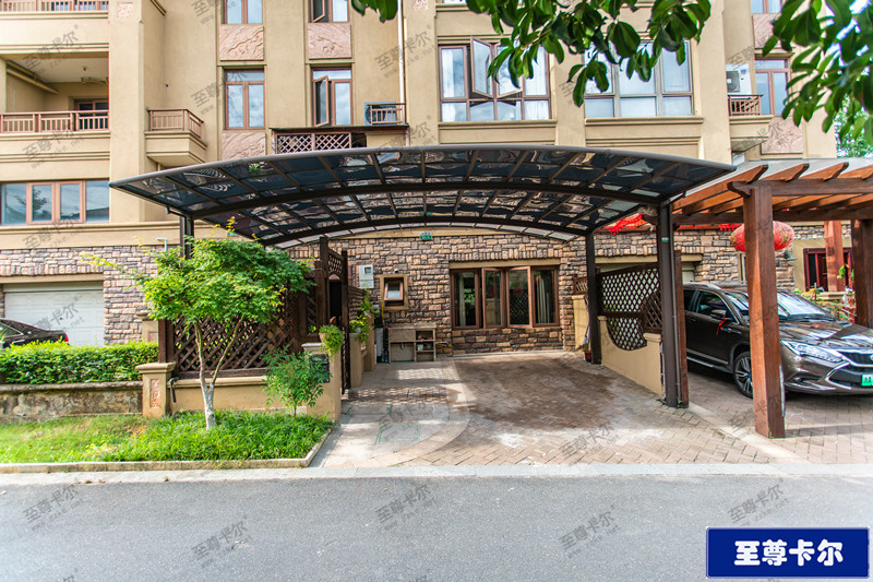 搭建車棚，用這種材質好