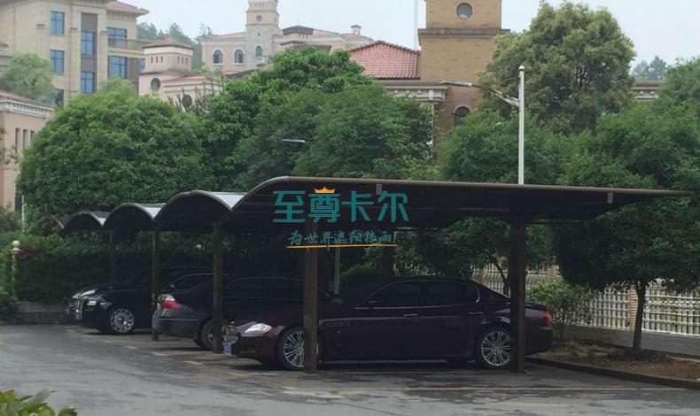 汽車(chē)停車(chē)棚如何挑選？停車(chē)棚廠(chǎng)家哪家好？